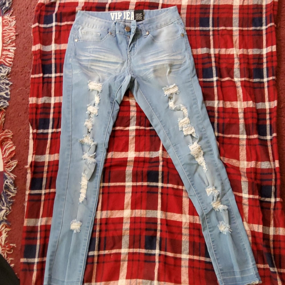 Ripped up vip capris